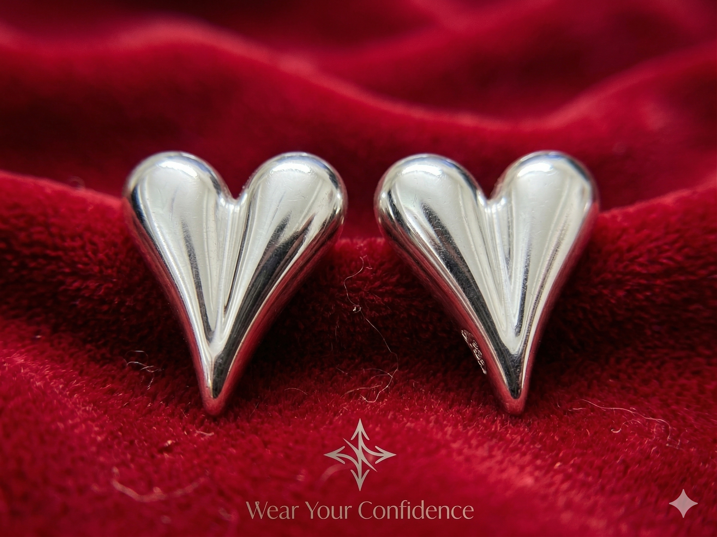 SILVERPLATED HEART EARRING