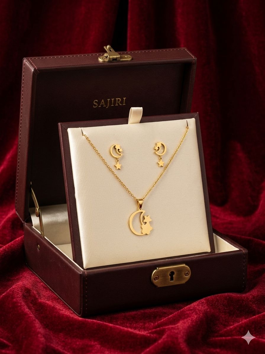 MOON HALF PENDENT CHAIN WITH EARRING SET